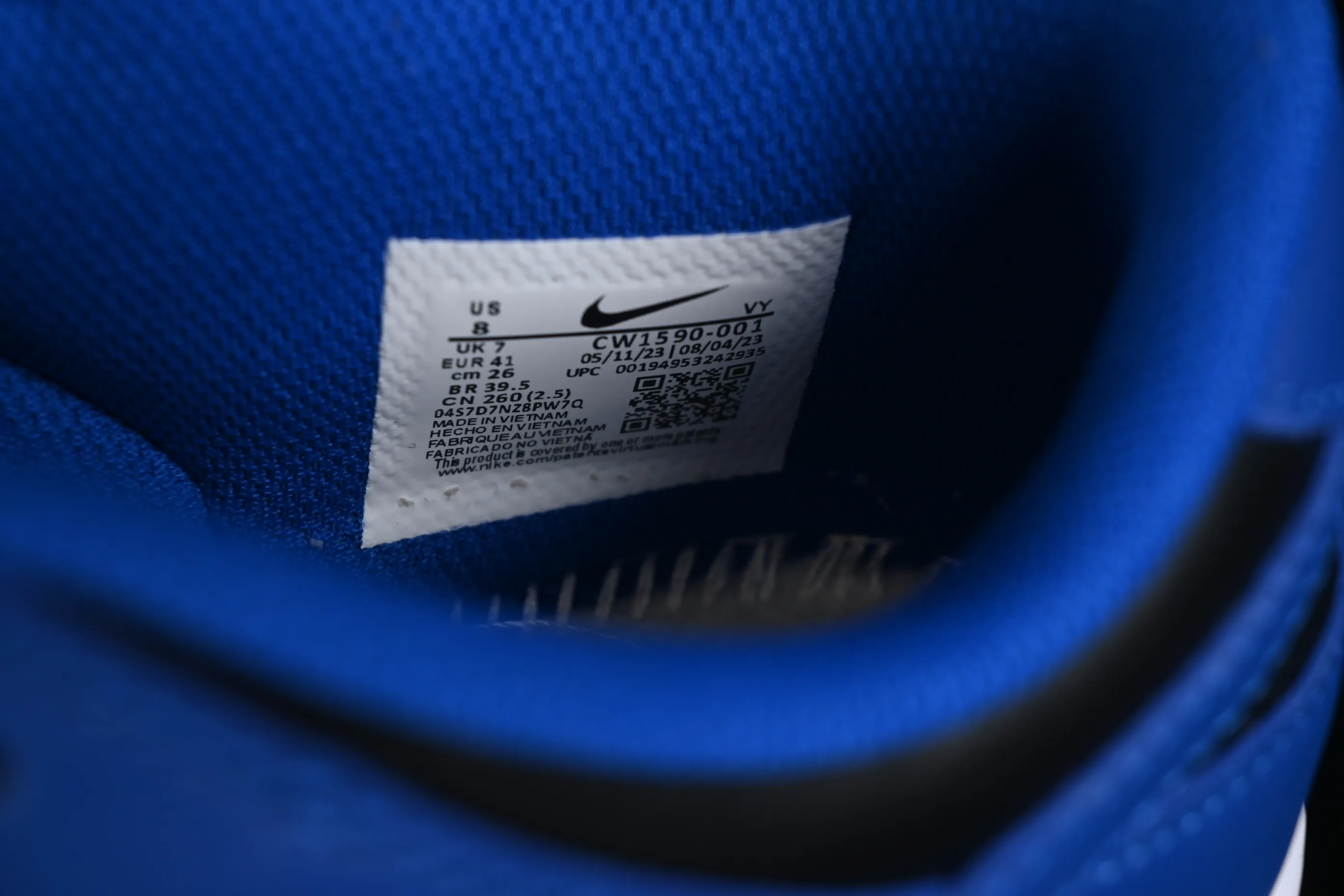 All categories Nk SB Dunk Series Nk SB Dunk Low low-top sneakers Nk SB Dunk Low black and blue color low-top casual sports skateboard shoes CW1590-001